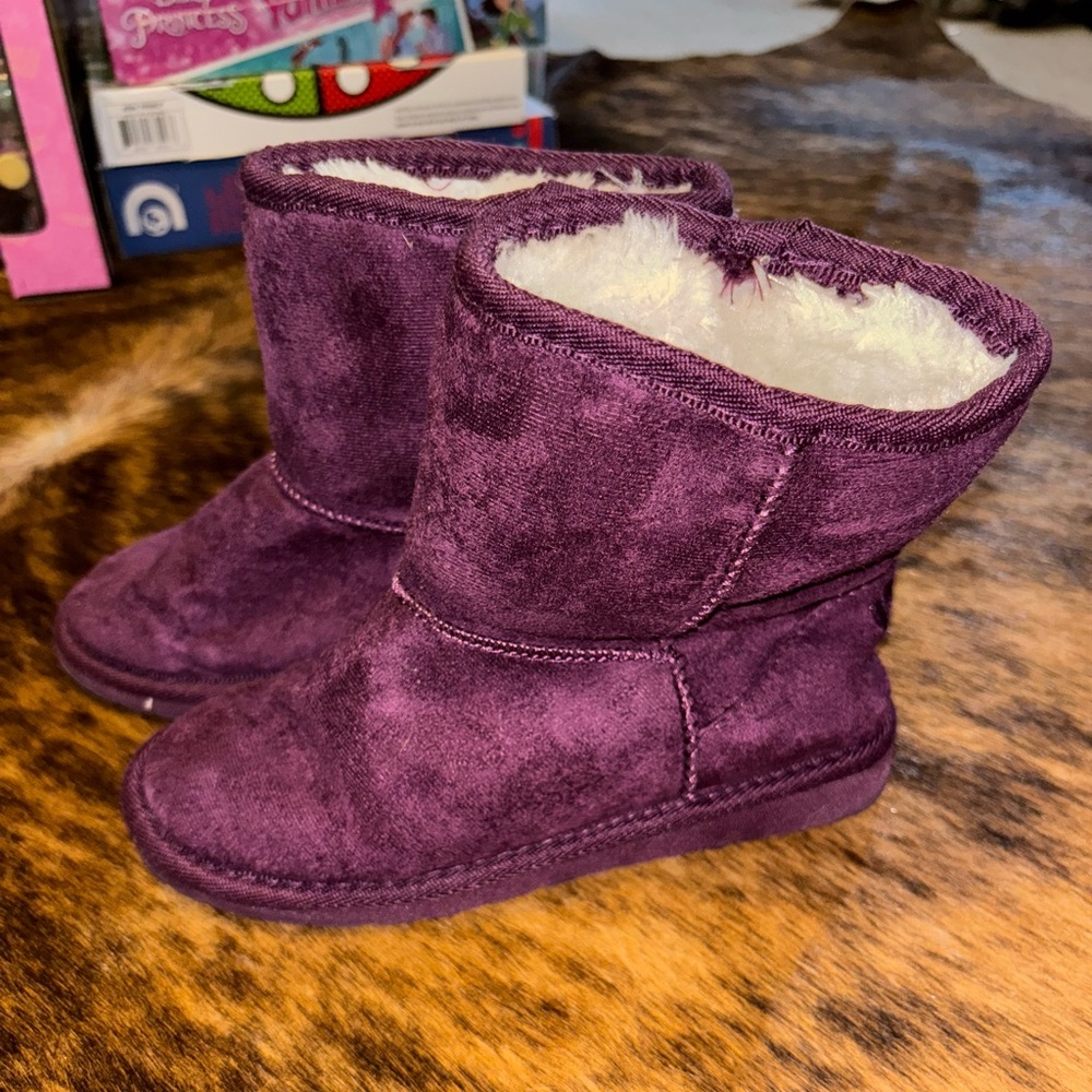 Kids Purple Suede Boots - Picture 2 of 4